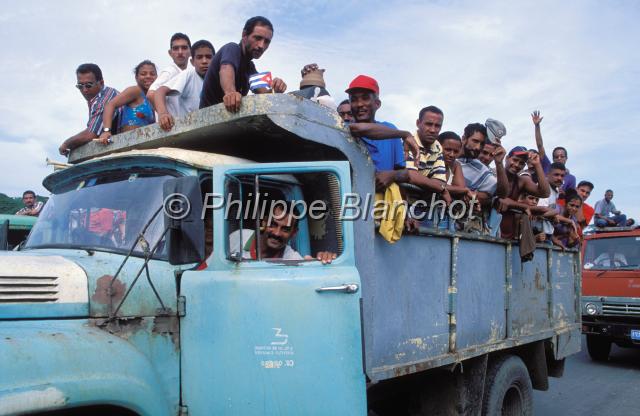 cuba 12.JPG - Transport en camionSantiago de Cuba